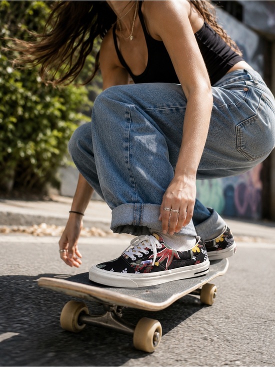 Vans Shoes - Vans Women's Style 95 Black Floral Canvas Sneakers with Yellow Accents 9.5